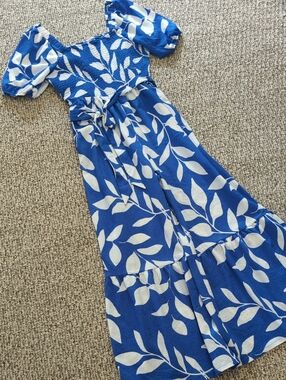 Cato Blue and White Leaf-Print Puff Sleeve Jumpsuit
